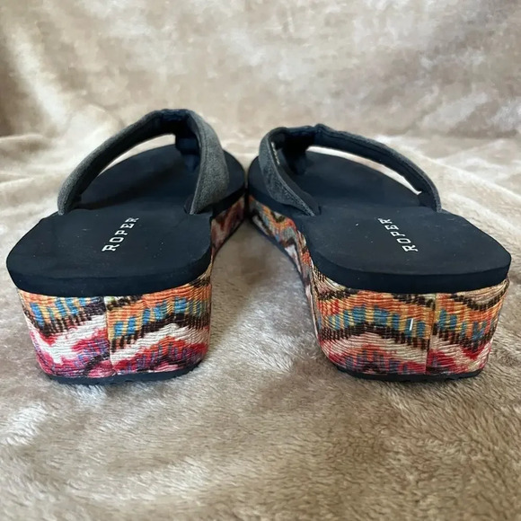 EUC Roper Wave‎ Low Wedge Sandal Women's Size 9 - Picture 5 of 9